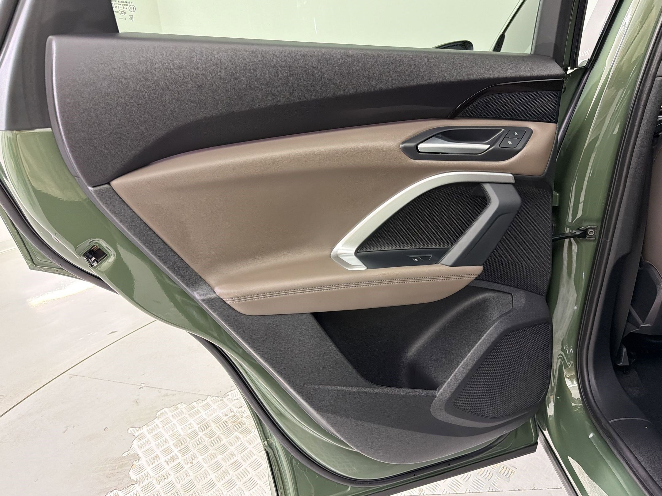 Certified 2025 Audi Q5 Premium w/ Convenience Package image 25