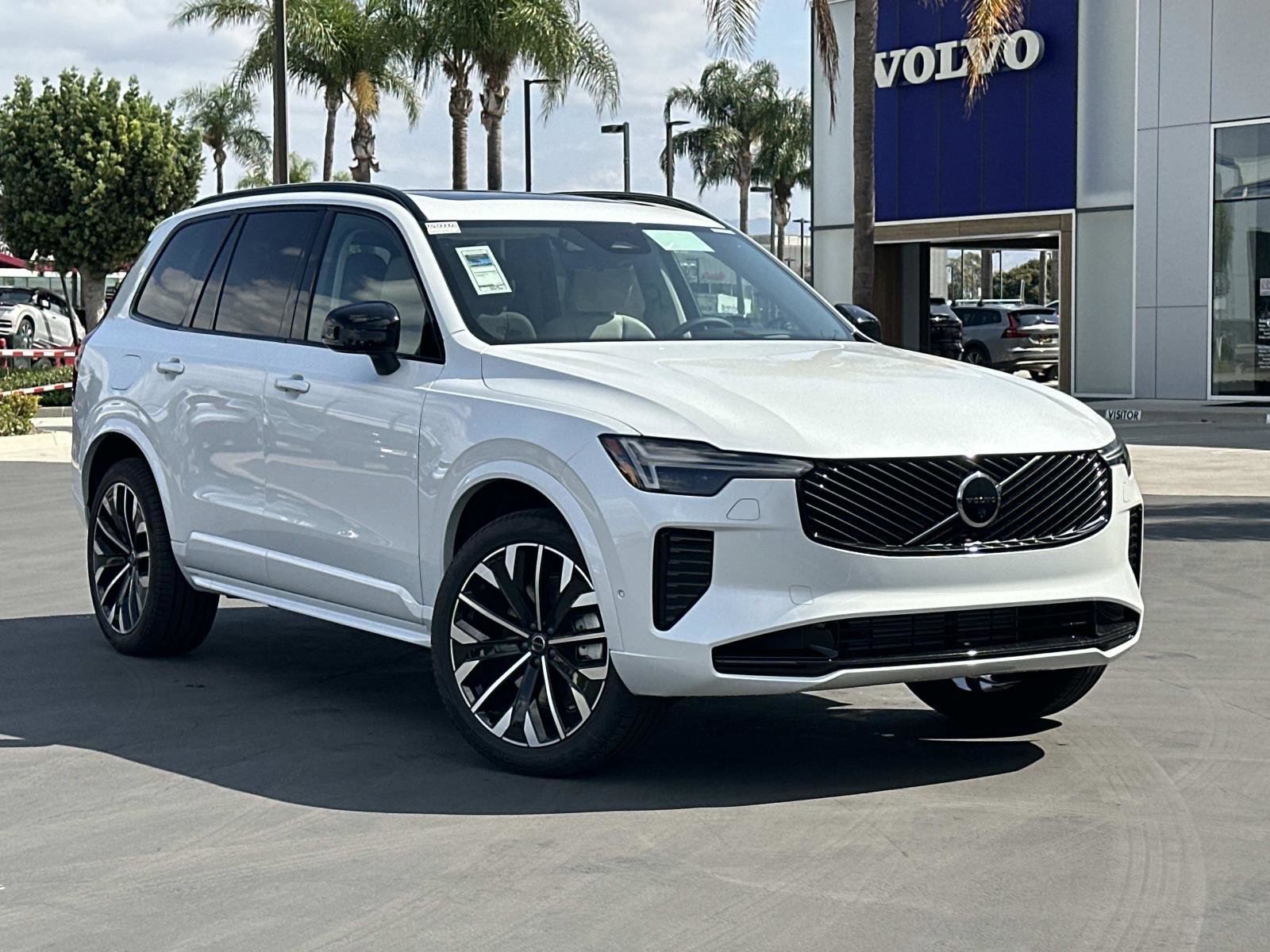 New 2026 Volvo XC90 T8 Ultra w/ Protection Package Premier image 1