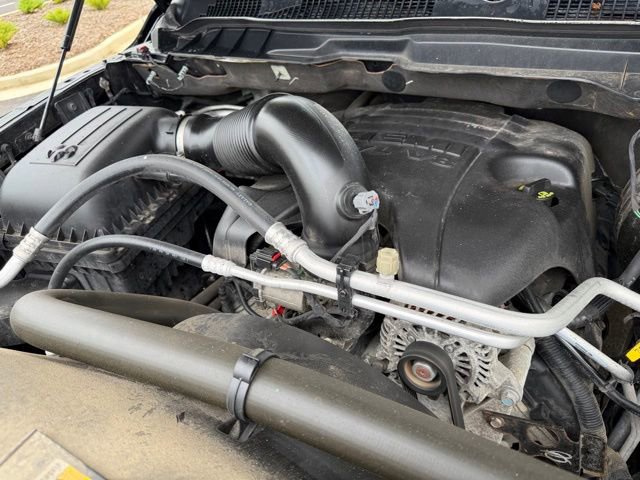Used 2017 RAM 1500 Classic SLT AWD/4WD image 13