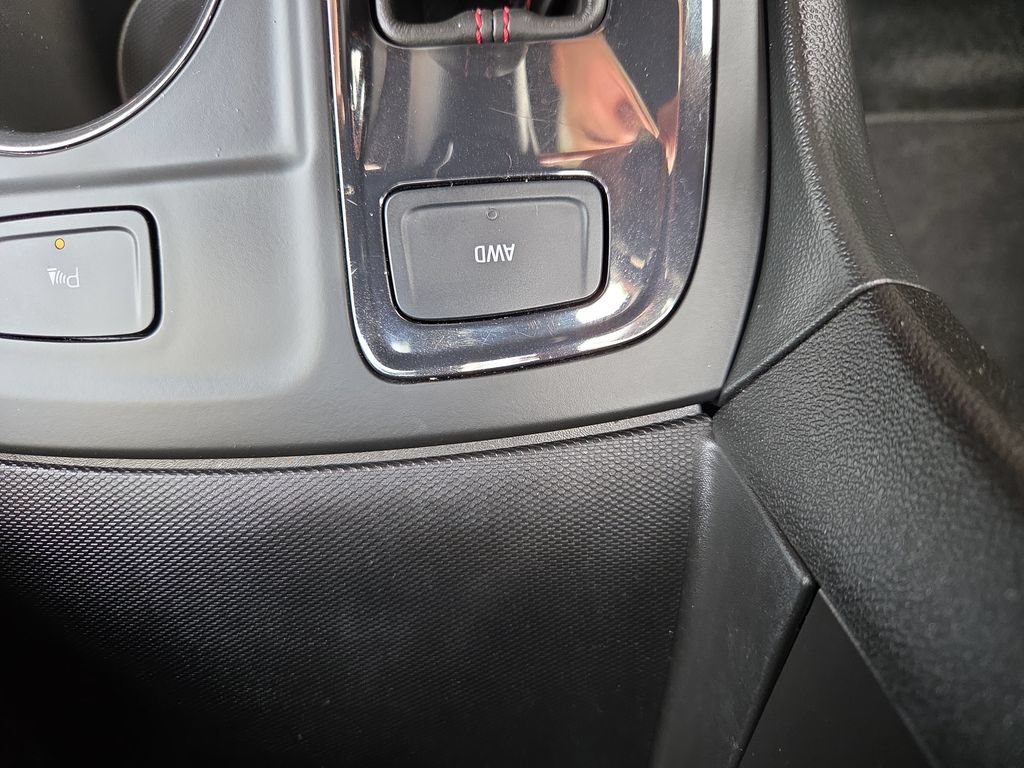 Certified 2024 Chevrolet Equinox RS AWD/4WD image 22
