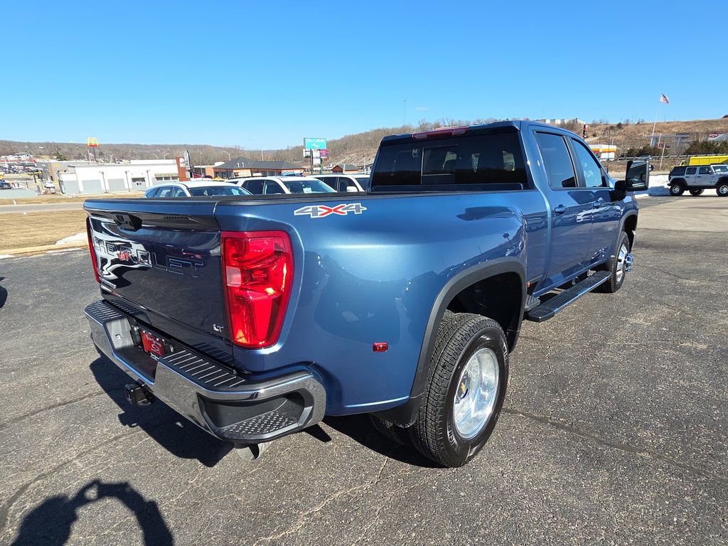 New 2026 Chevrolet Silverado 3500 LT AWD/4WD image 9