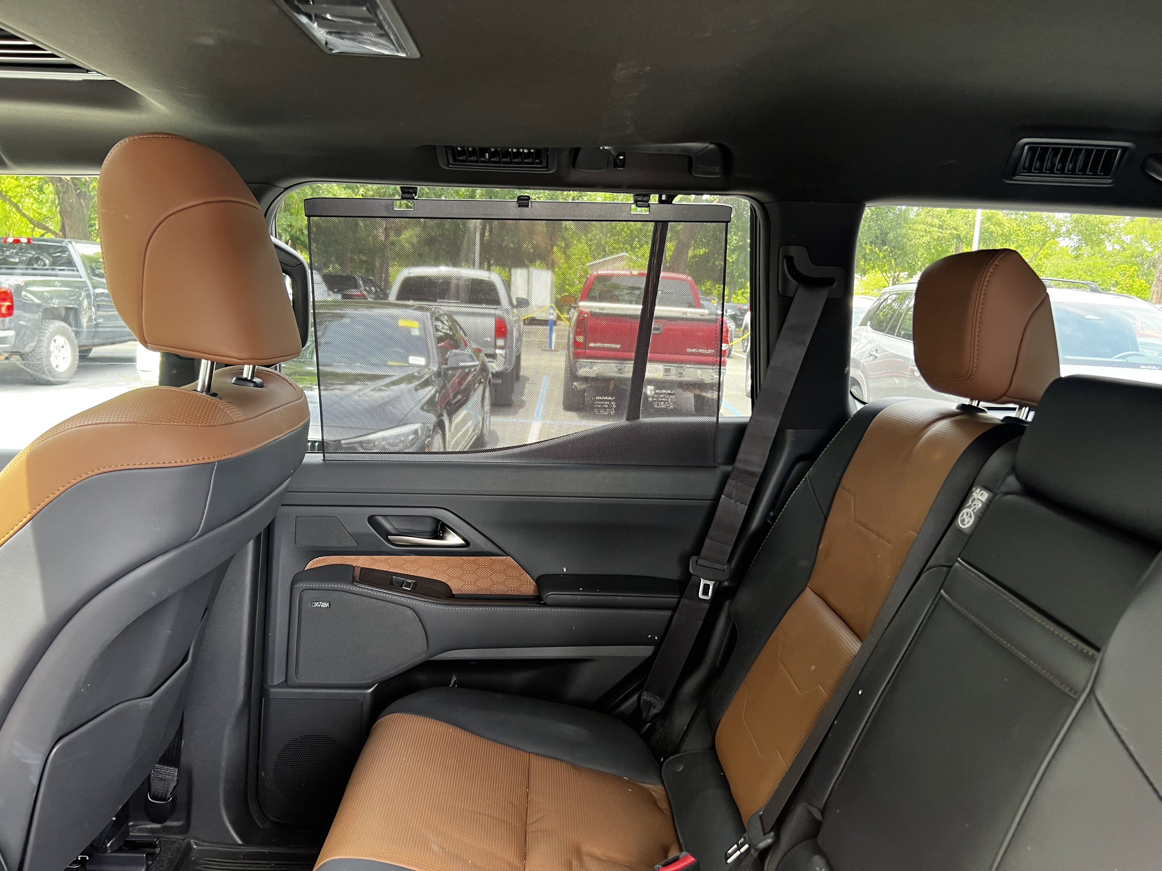 Certified 2025 Lexus GX 550 w/ Accessory Package (2T) AWD/4WD image 37