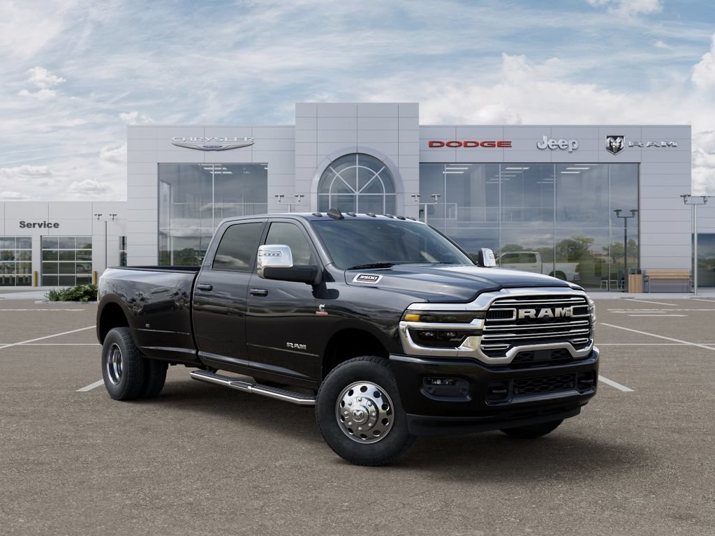 New 2026 RAM 3500 Laramie AWD/4WD image 5