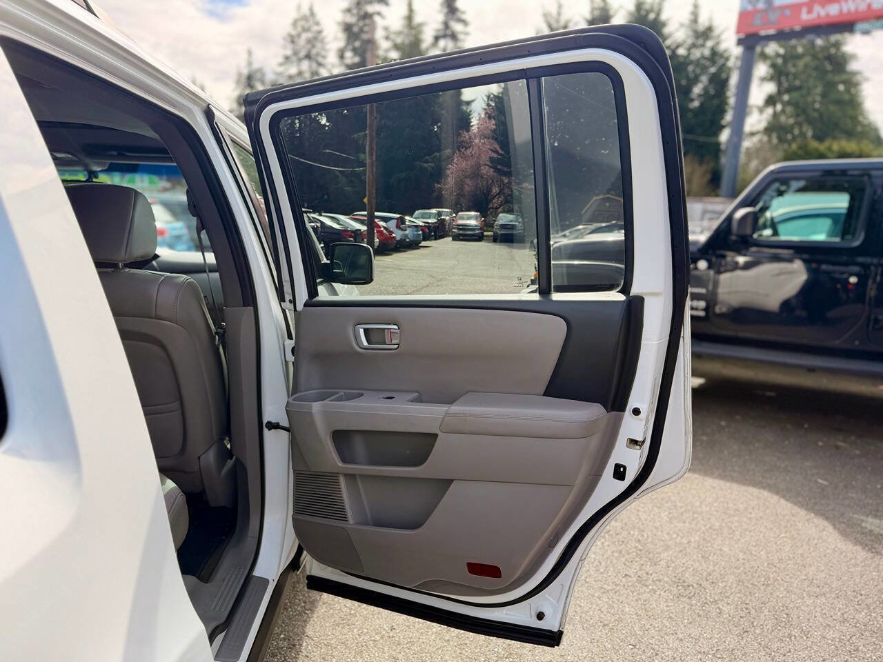 Used 2014 Honda Pilot EX-L image 35