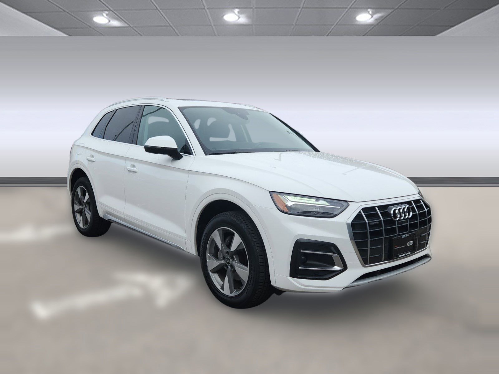 Used 2023 Audi Q5 Premium Plus w/ Premium Plus Package image 7