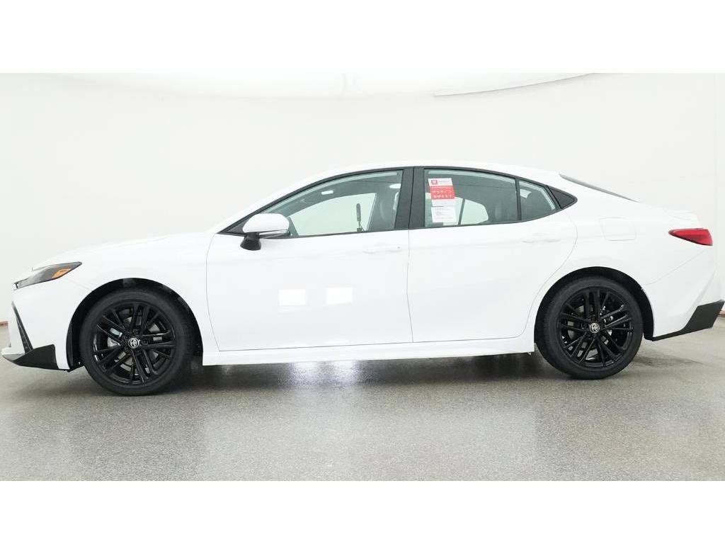 New 2026 Toyota Camry SE FWD image 25