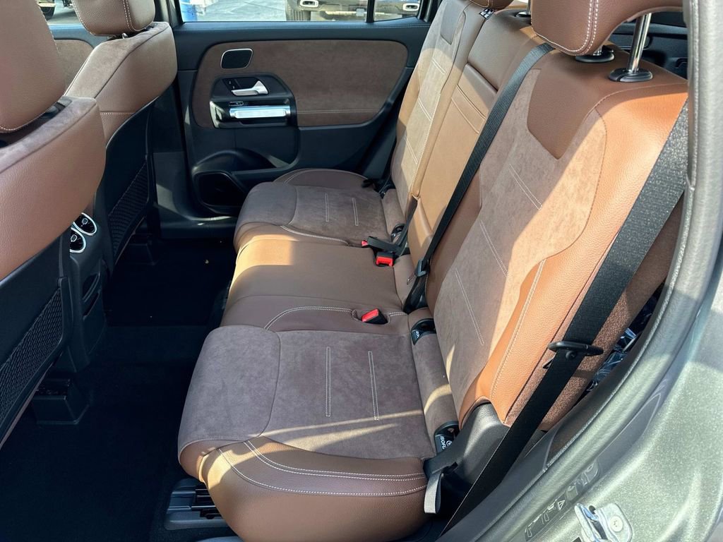 New 2025 Mercedes-Benz GLB 35 AMG GLB 35 AMGﾮ image 15