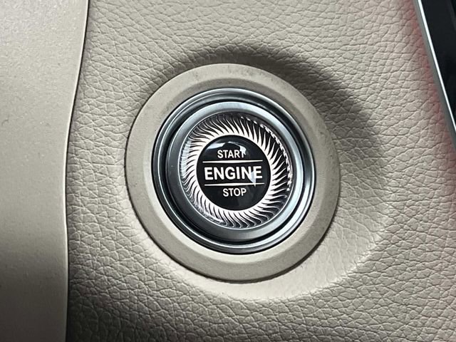 Used 2022 Mercedes-Benz GLC 300 image 32