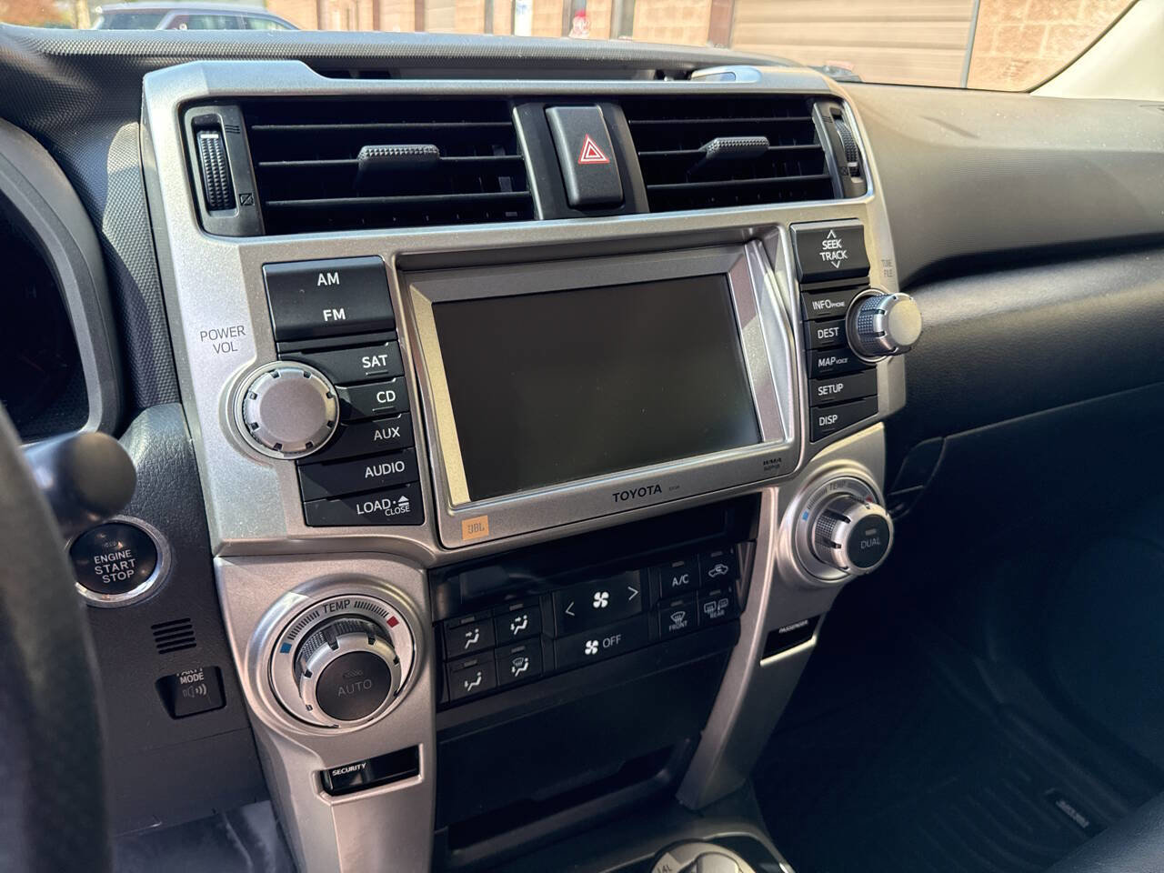 Used 2010 Toyota 4Runner SR5 image 27