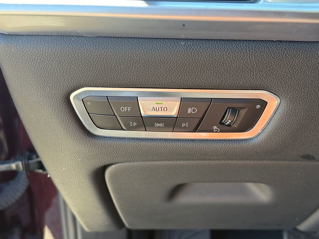 Used 2023 BMW X7 xDrive40i w/ Executive Package image 10