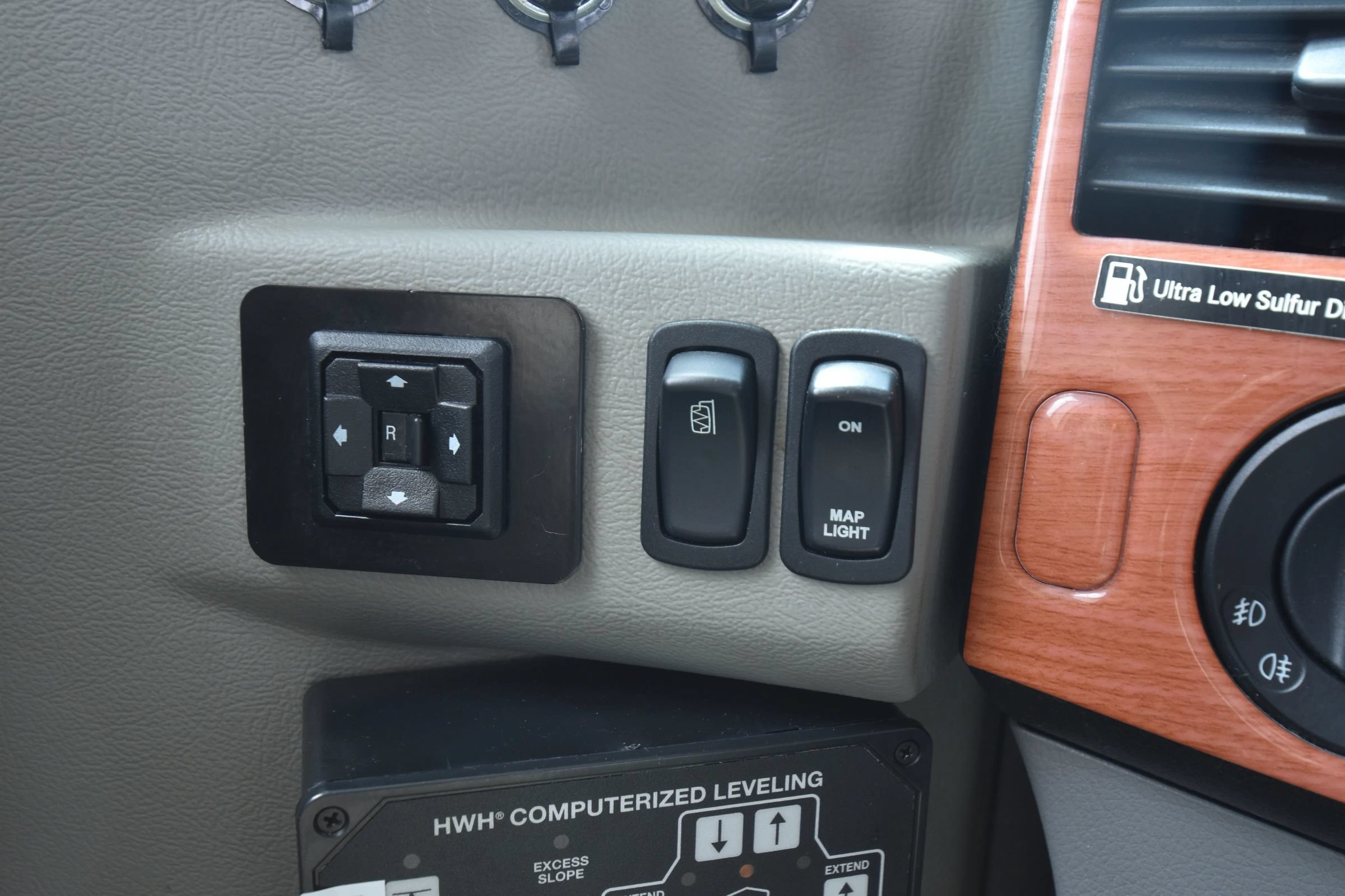 Used 2010 Mercedes-Benz Sprinter 3500 image 32