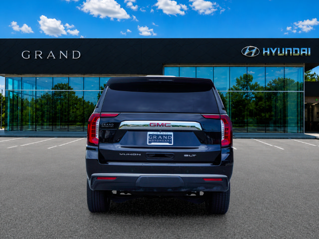 Used 2024 GMC Yukon XL SLT RWD image 5
