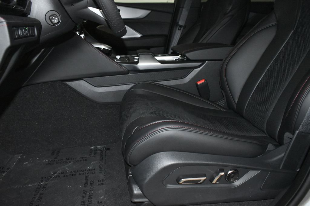 Used 2024 Acura MDX A-Spec image 10