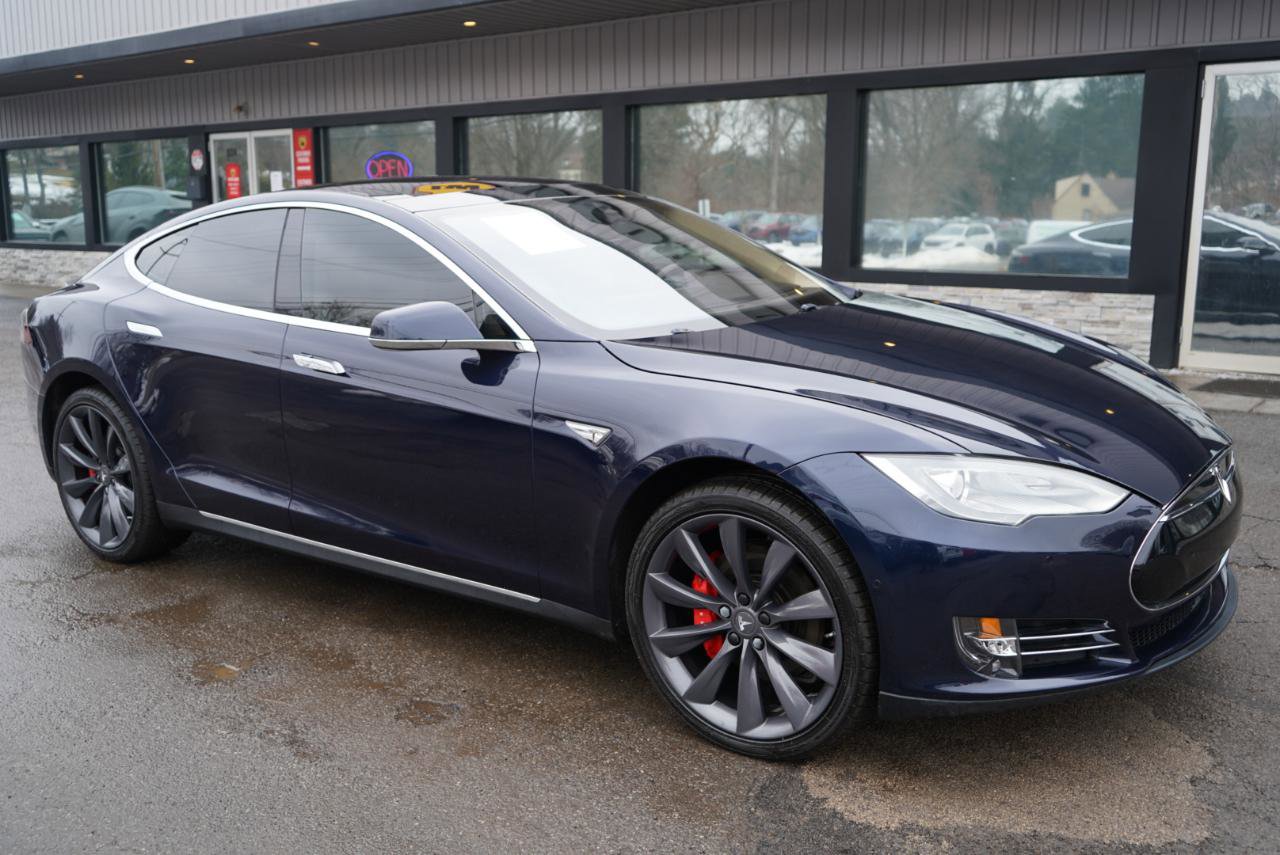 Used 2014 Tesla Model S P85D image 2