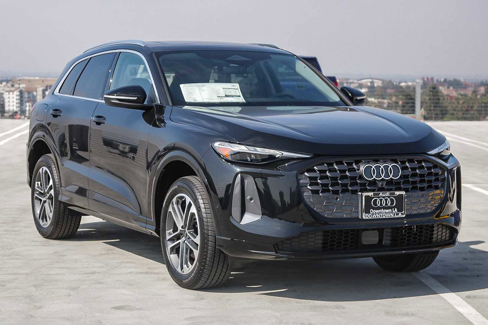 New 2025 Audi Q5 Premium image 3