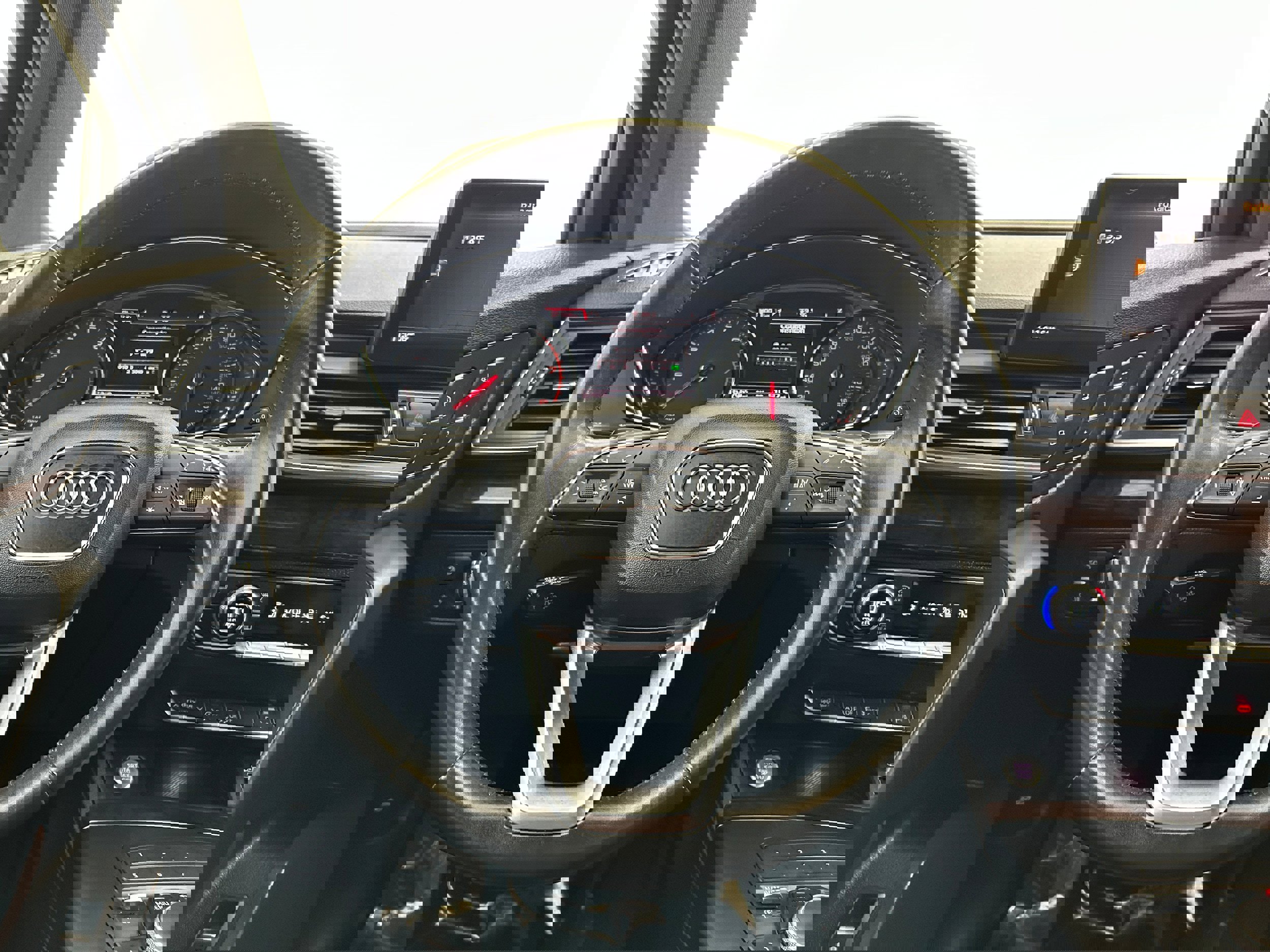 Used 2020 Audi Q5 2.0T Premium w/ Convenience Package image 13