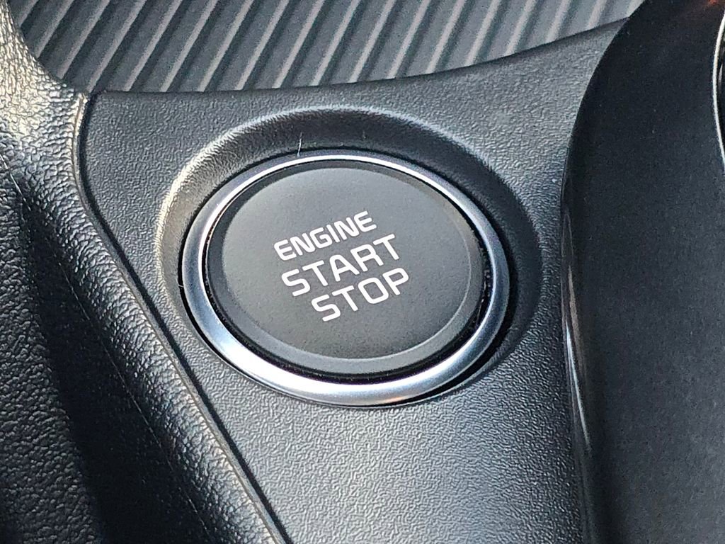 New 2025 Kia K4 LX image 30