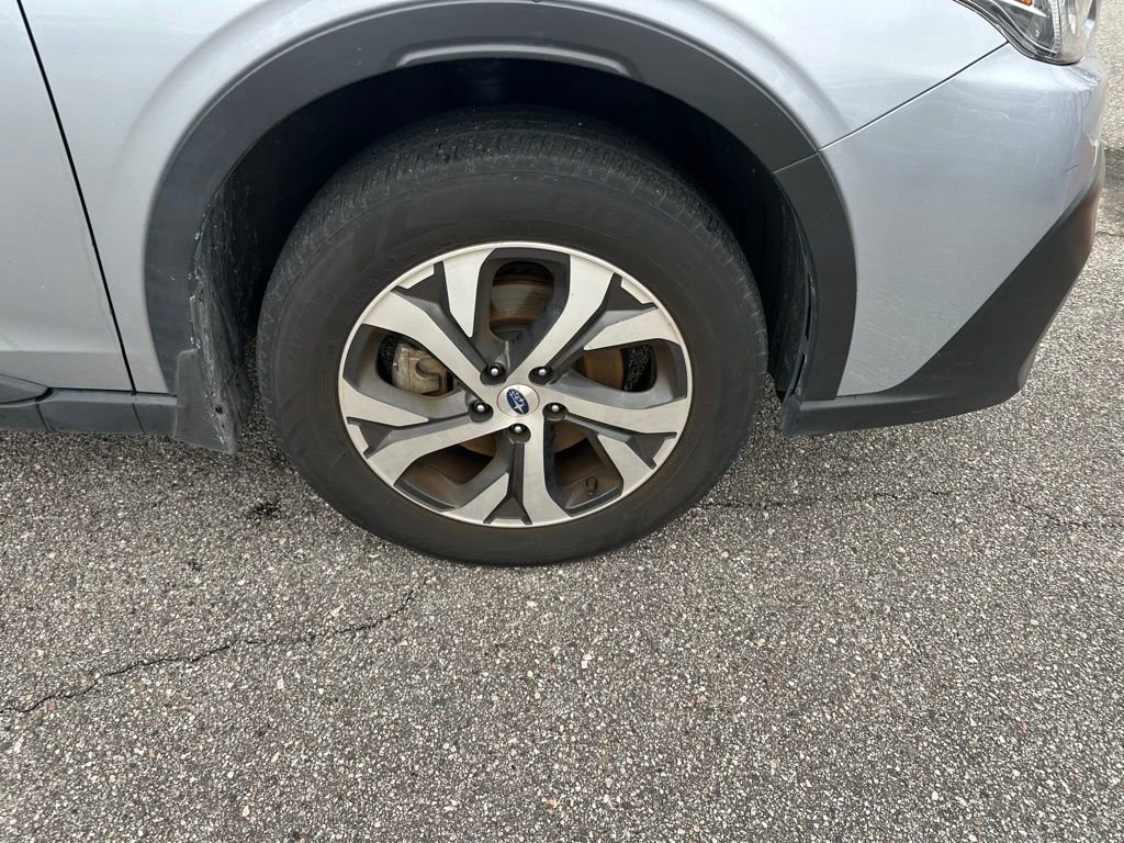 Used 2022 Subaru Outback Limited XT w/ Popular Package #2 image 4