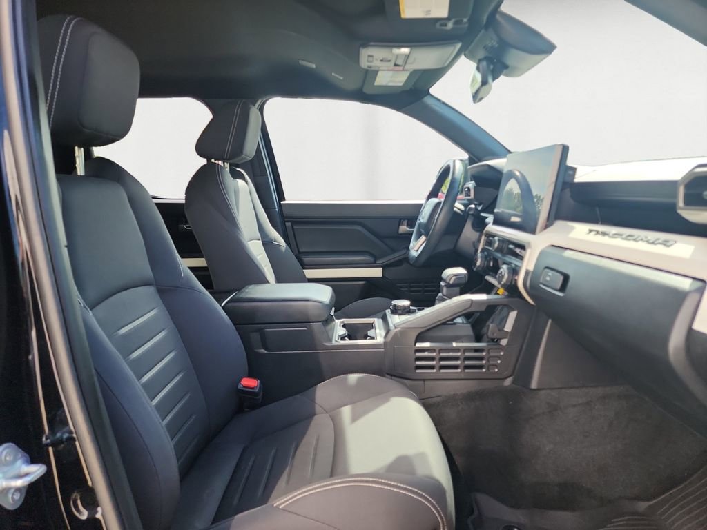 Used 2024 Toyota Tacoma TRD Sport w/ TRD Sport Upgrade Package image 15