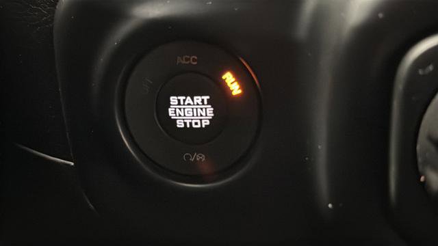 Used 2022 Jeep Wrangler Unlimited Sahara w/ Cold Weather Group image 20