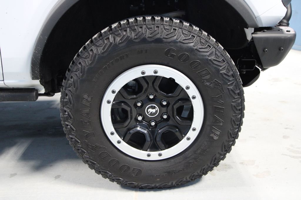 Used 2023 Ford Bronco Big Bend w/ Sasquatch Package image 31