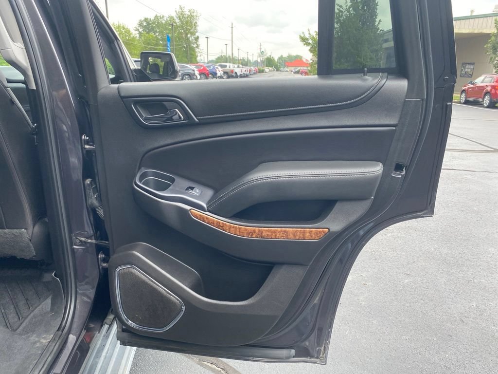 Used 2018 Chevrolet Tahoe Premier AWD/4WD image 42