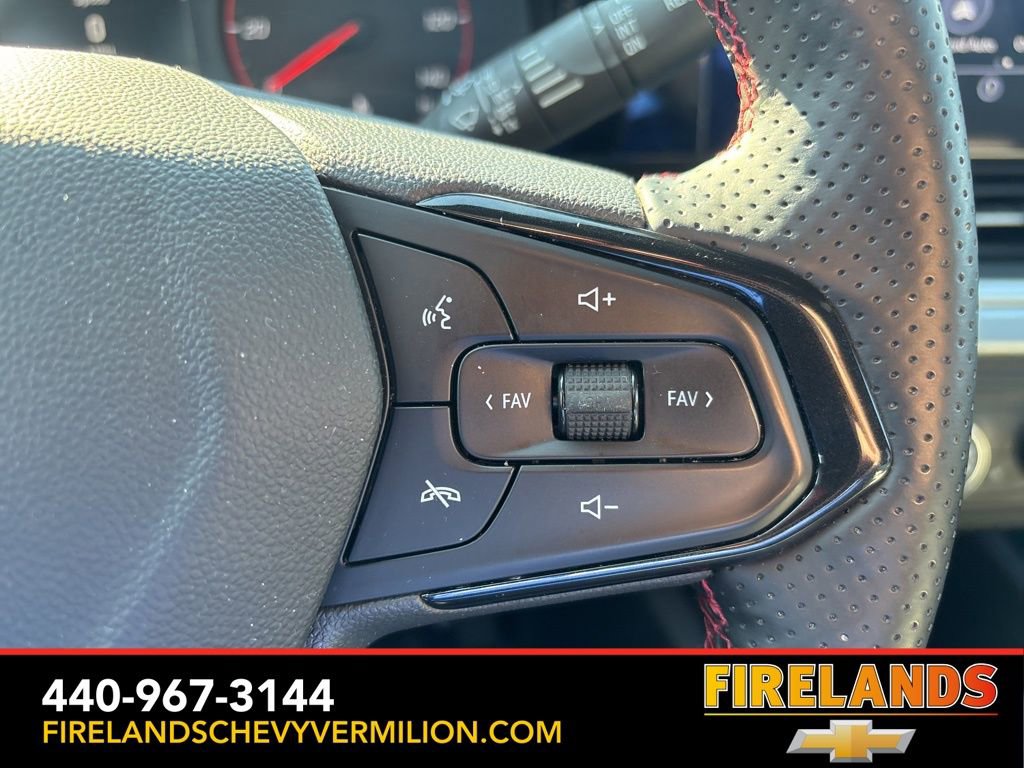 Used 2024 Chevrolet Trax RS w/ Driver Confidence Package image 18