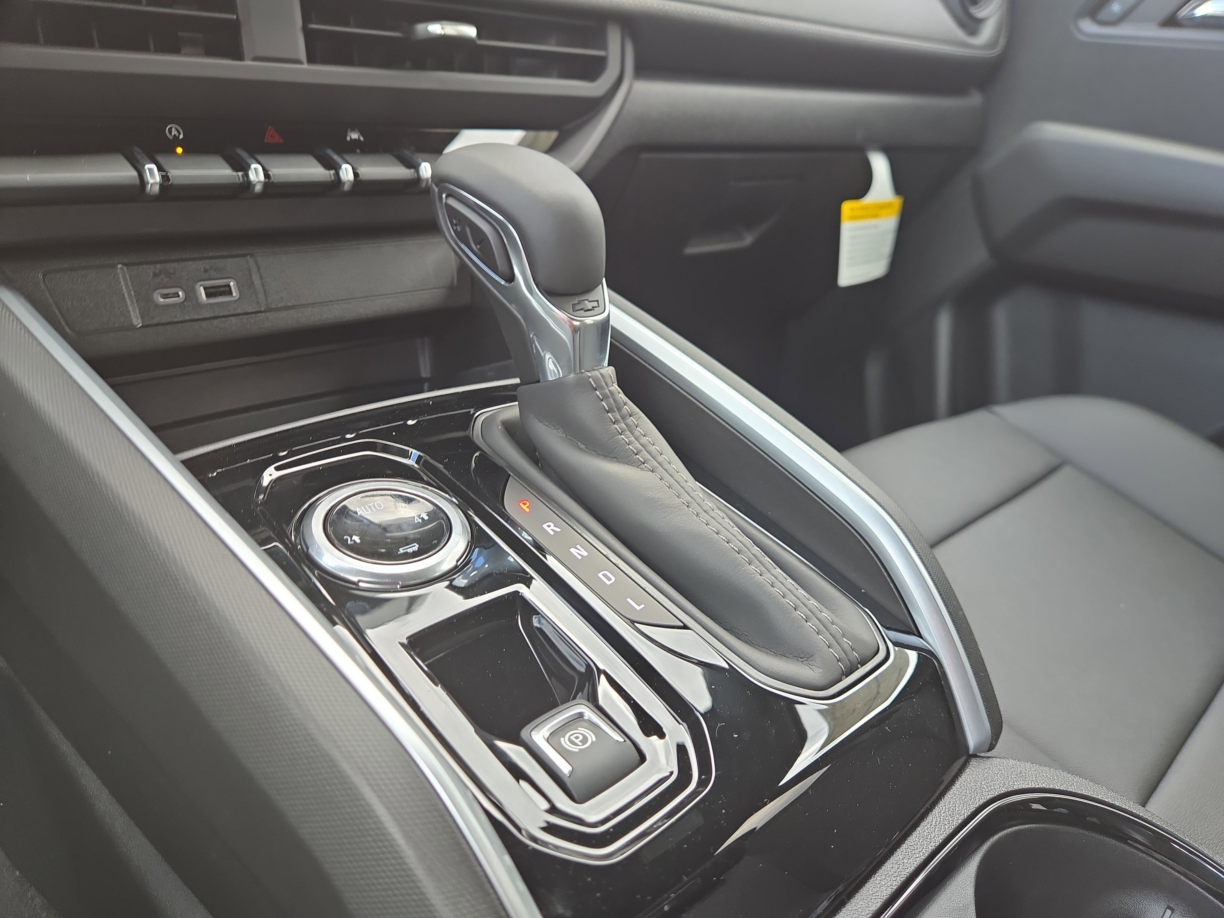 New 2026 Chevrolet Colorado LT w/ LT Convenience Package image 23