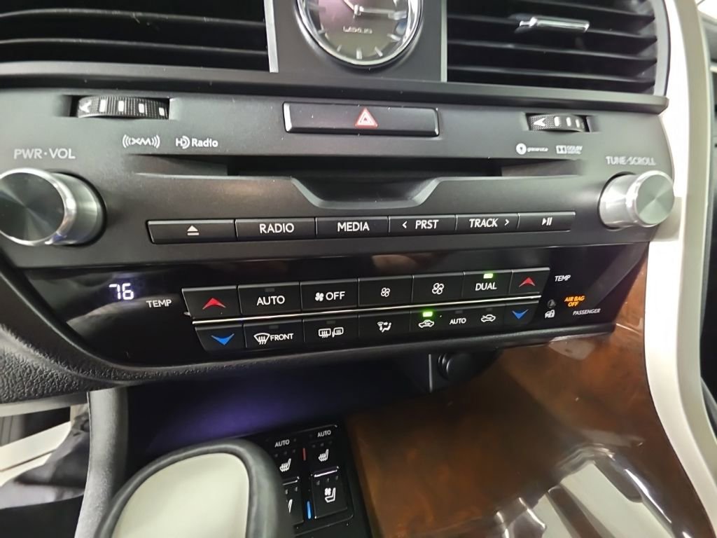 Used 2018 Lexus RX 450h AWD w/ Premium Package image 21