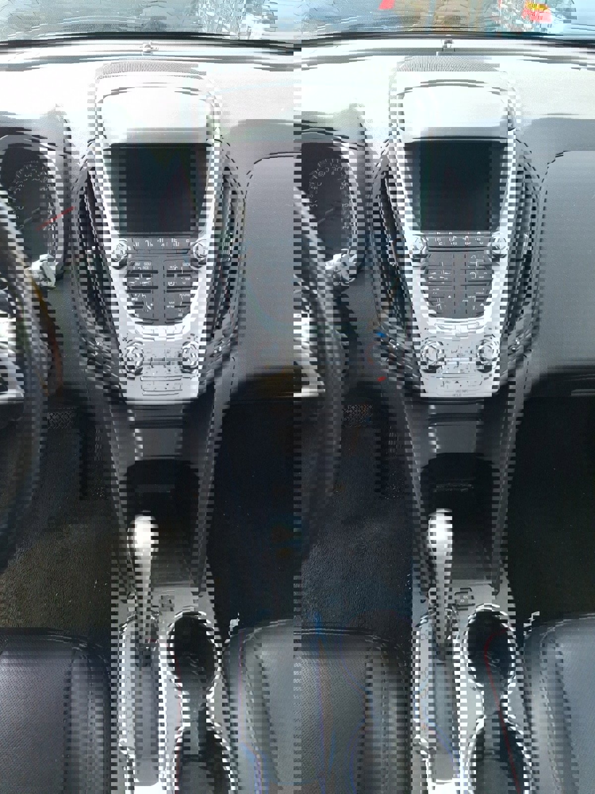 Used 2012 Chevrolet Equinox LTZ image 8