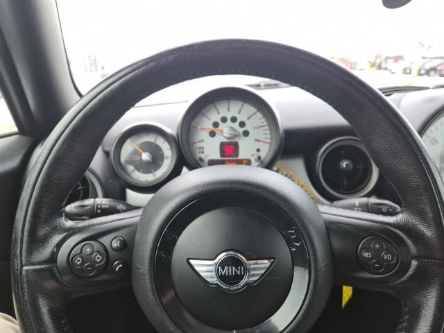 Used 2012 MINI Cooper Convertible image 13