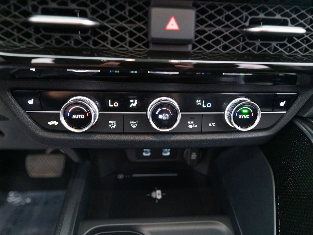 Certified 2025 Acura ADX FWD image 31