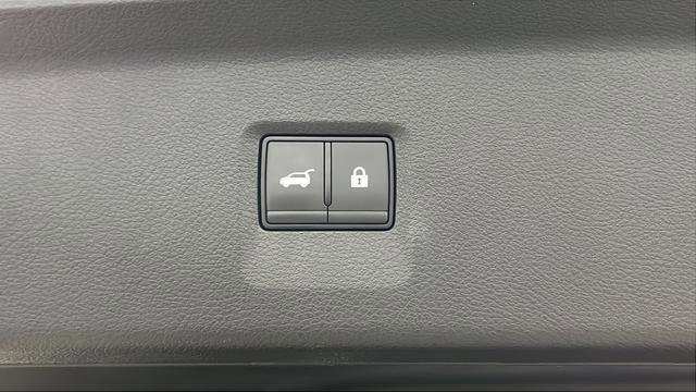 Used 2023 INFINITI QX60 Pure image 33