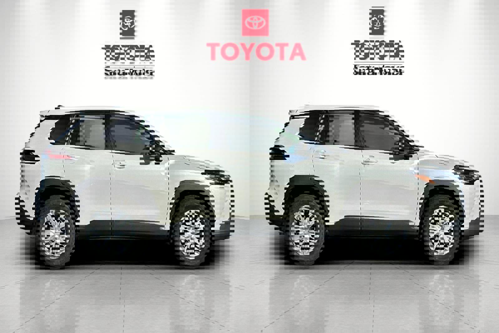 New 2026 Toyota Corolla Cross L image 2