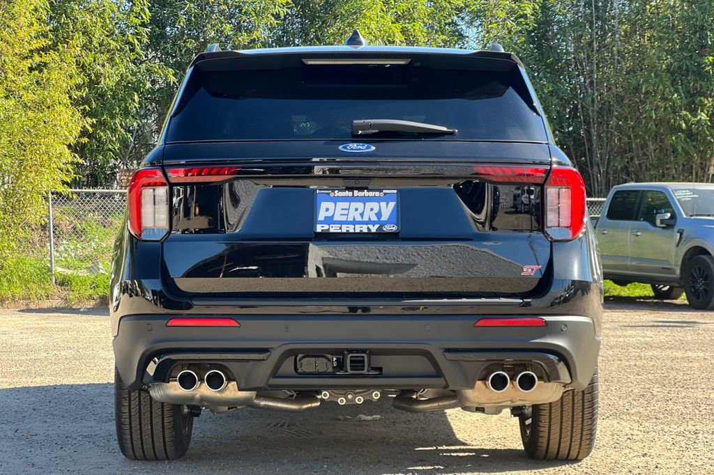 New 2026 Ford Explorer ST w/ Sun And Sound Package image 6