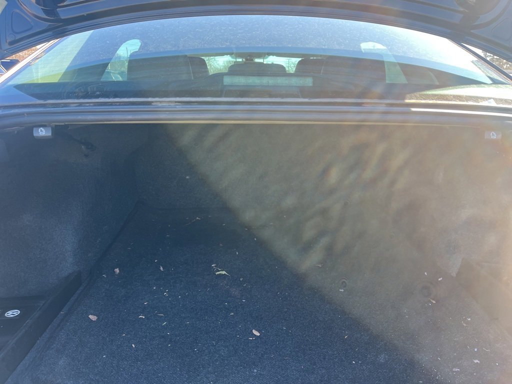 Used 2014 Volkswagen Passat TDI SE image 9