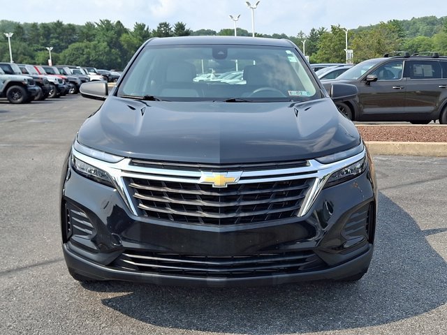 Used 2023 Chevrolet Equinox LS w/ Driver Confidence II Package FWD image 2