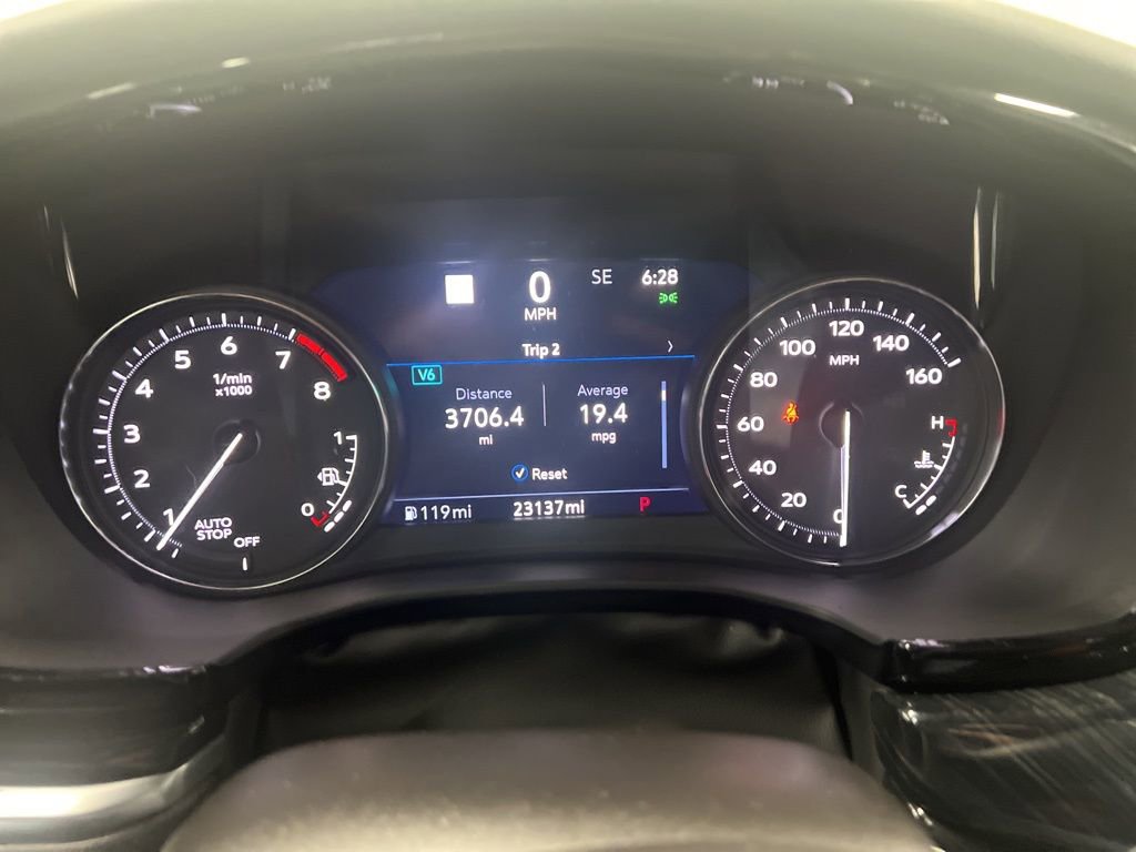 Used 2023 Cadillac XT6 Premium Luxury w/ Technology Package image 18