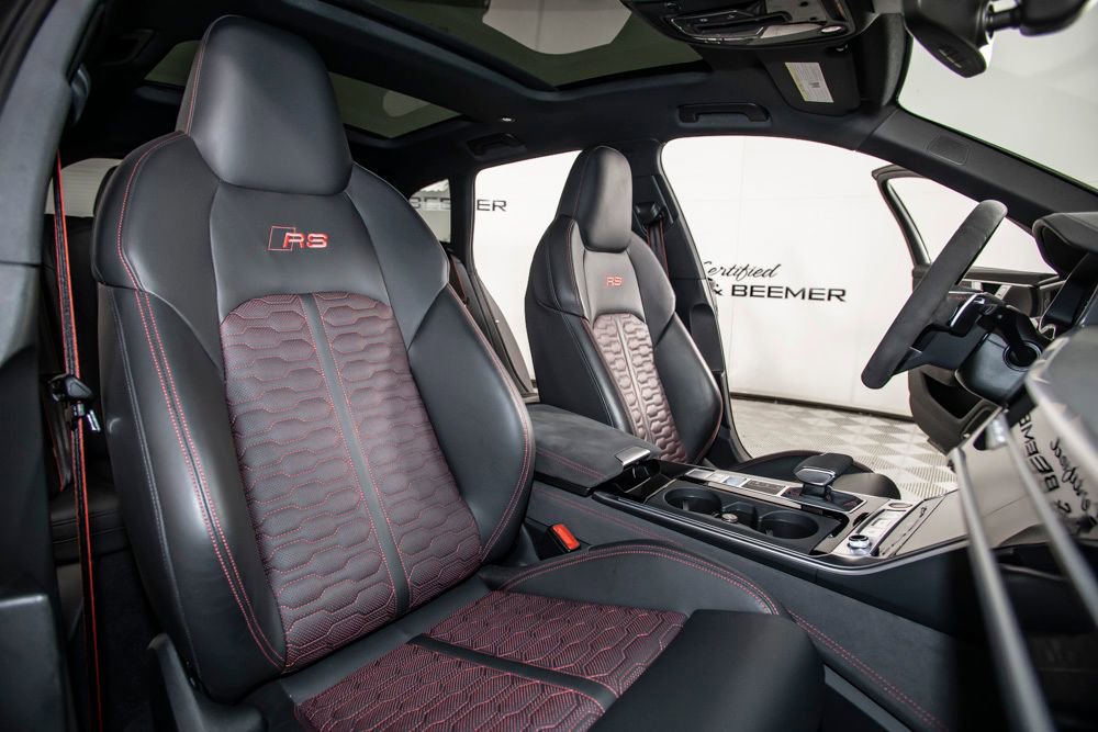 Used 2025 Audi RS 6 performance image 19