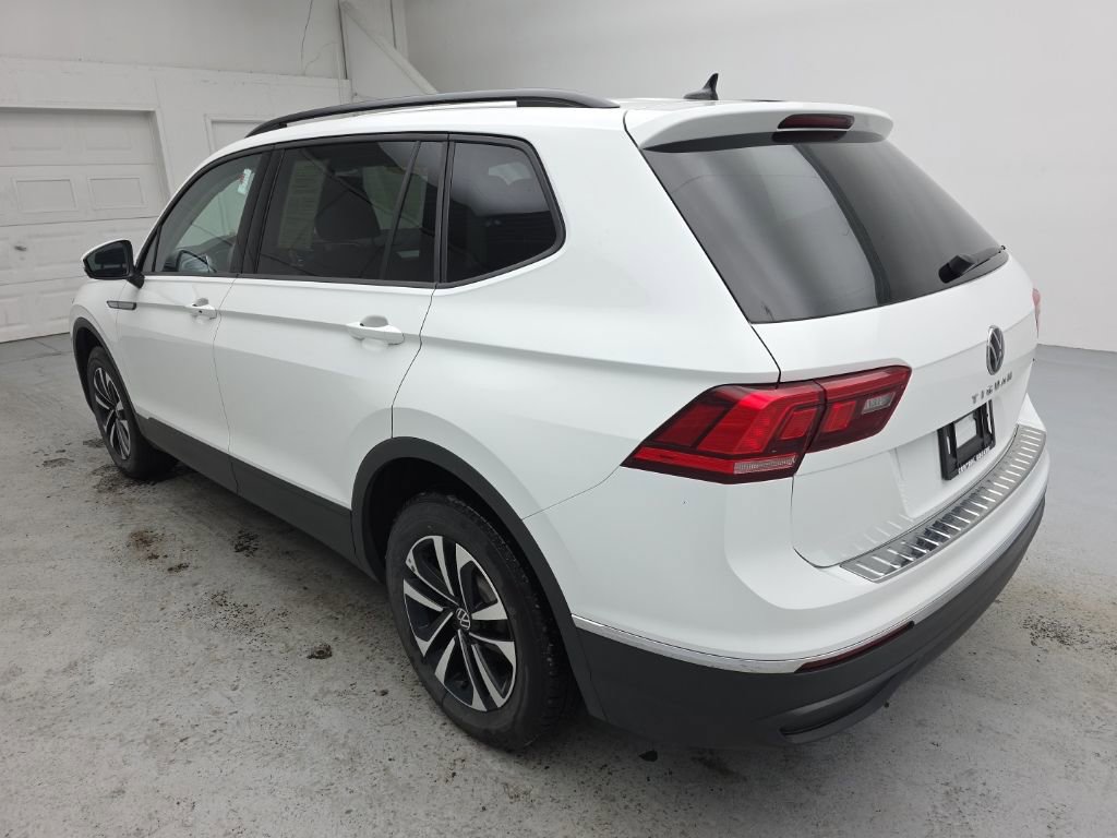 Used 2023 Volkswagen Tiguan S image 9