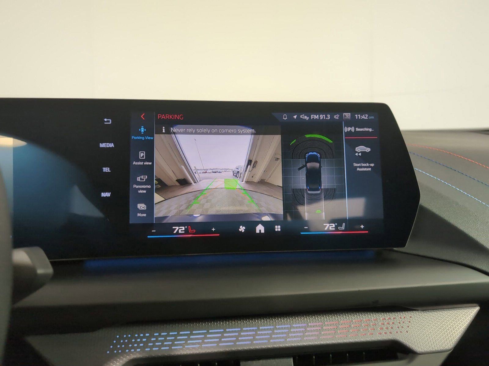 Used 2025 BMW M235i xDrive w/ Premium Package image 30