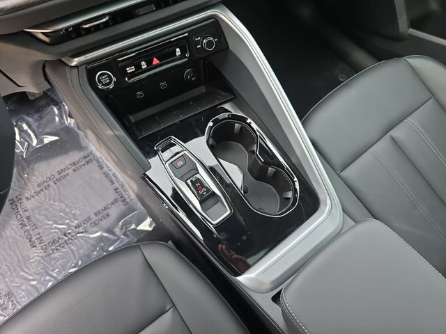 Used 2025 Audi Q5 Premium w/ Convenience Package AWD/4WD image 28