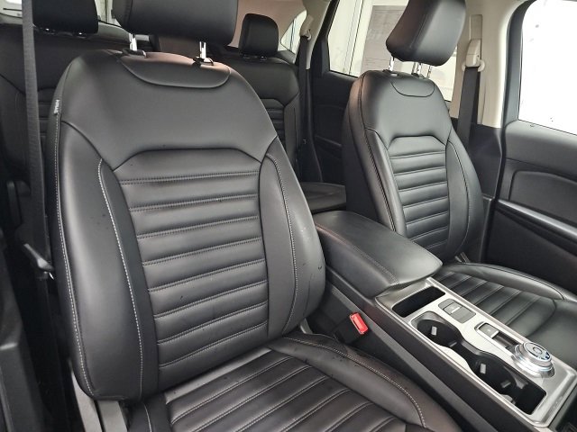 Used 2024 Ford Edge SEL w/ Convenience Package image 13
