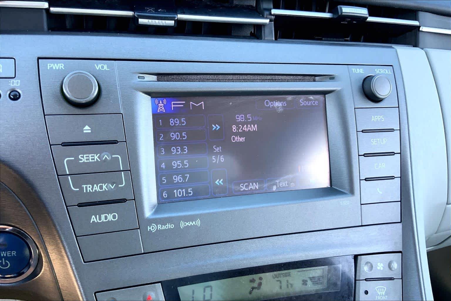 Used 2014 Toyota Prius Three FWD image 30