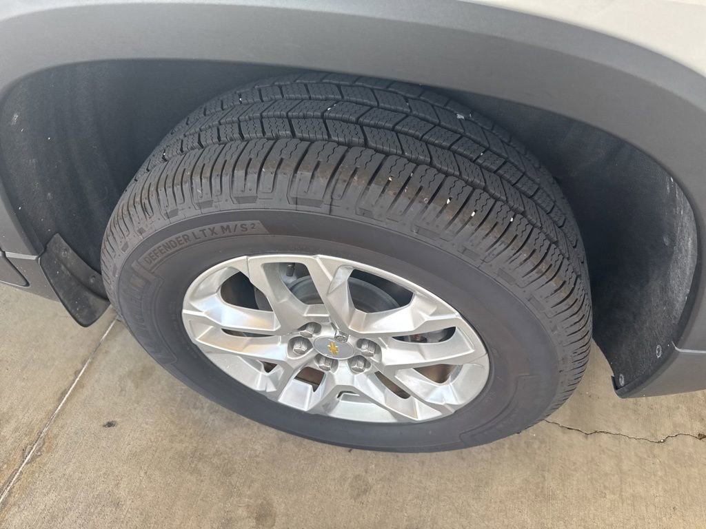 Used 2018 Chevrolet Traverse LS FWD image 10