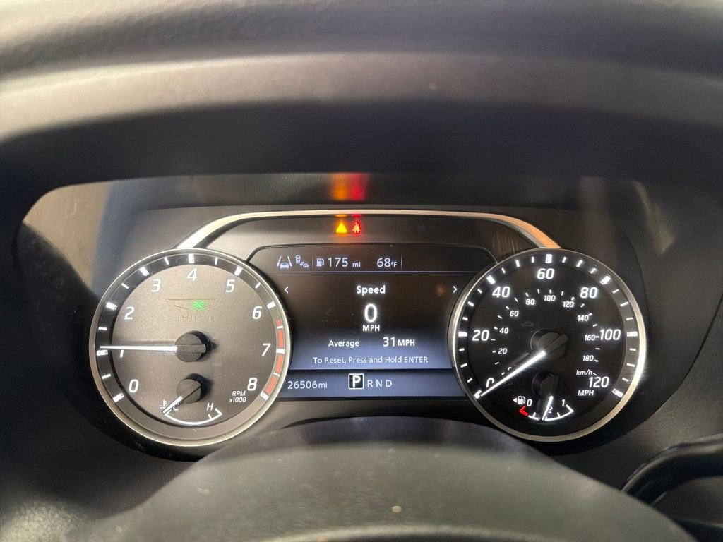 Used 2023 Nissan Titan SV w/ SV Convenience Package RWD image 18