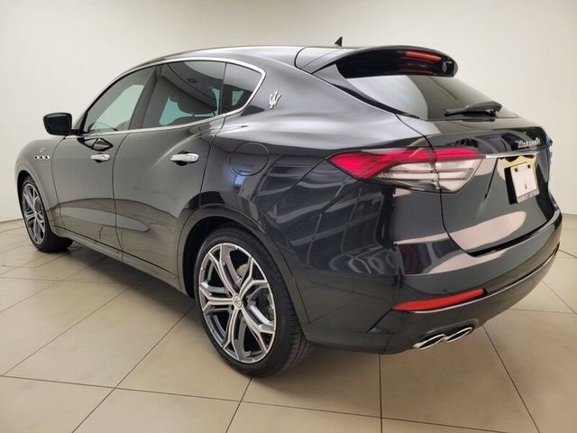 Used 2023 Maserati Levante GT image 7