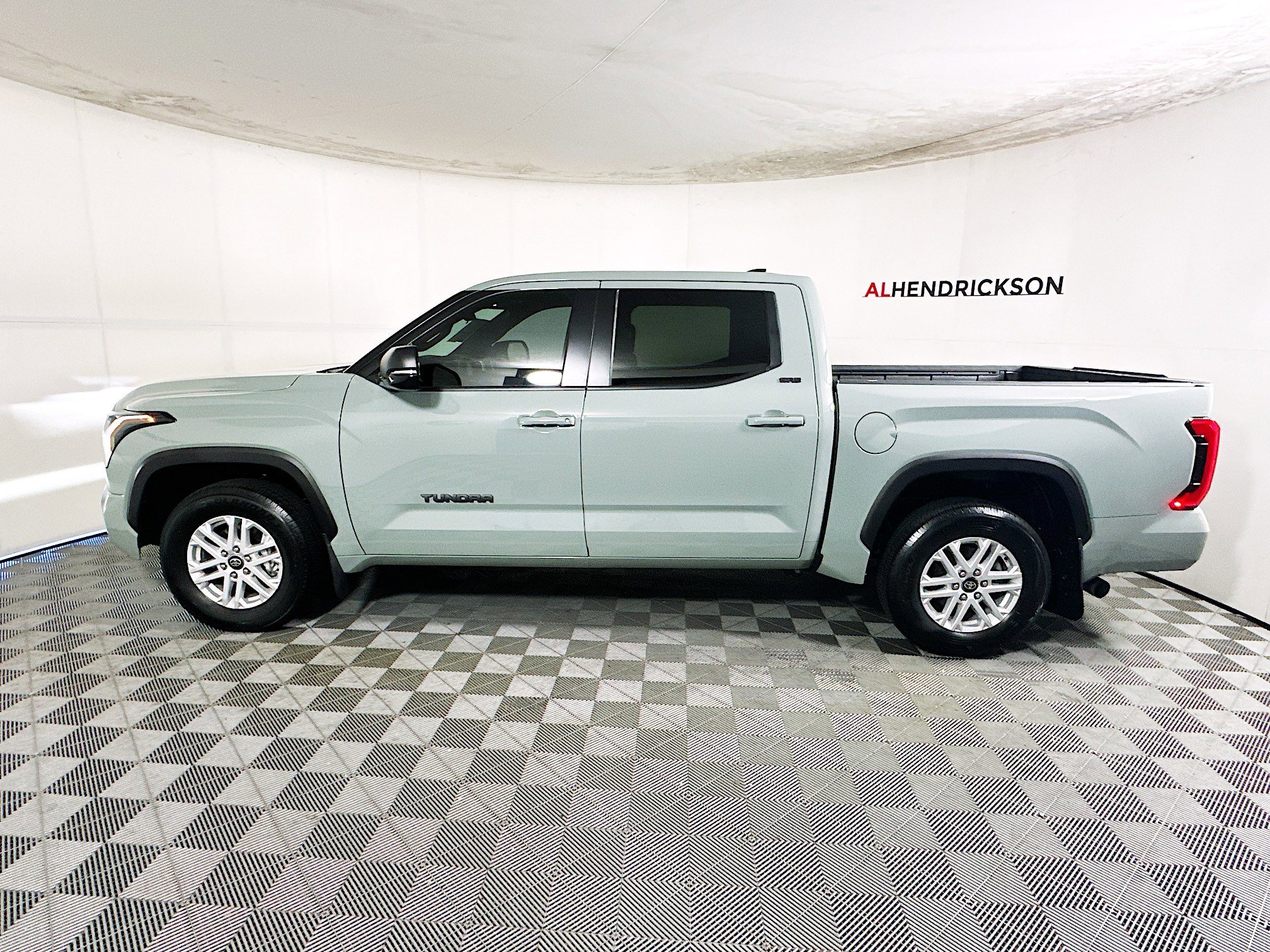 Used 2025 Toyota Tundra SR5 image 6