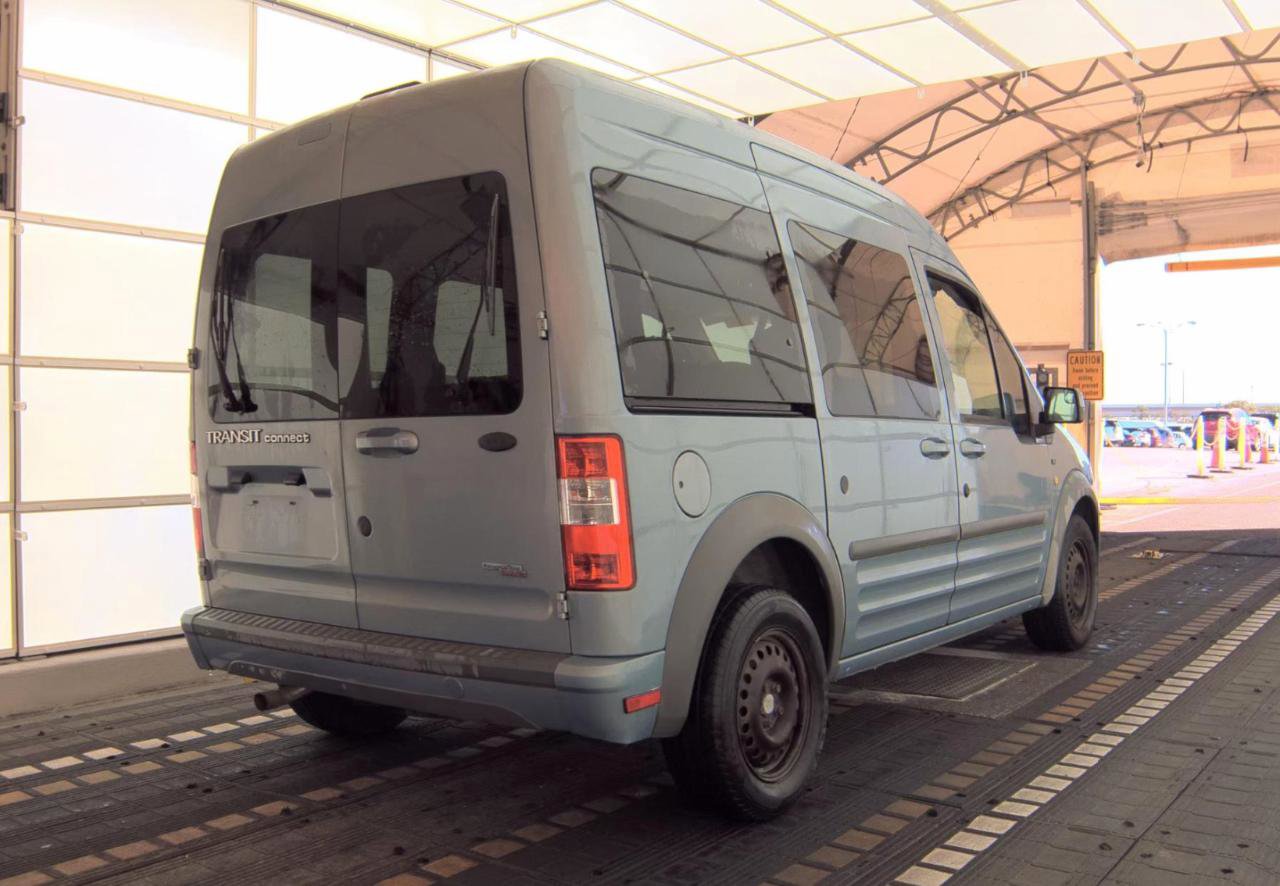 Used 2012 Ford Transit Connect XLT Premium FWD image 4