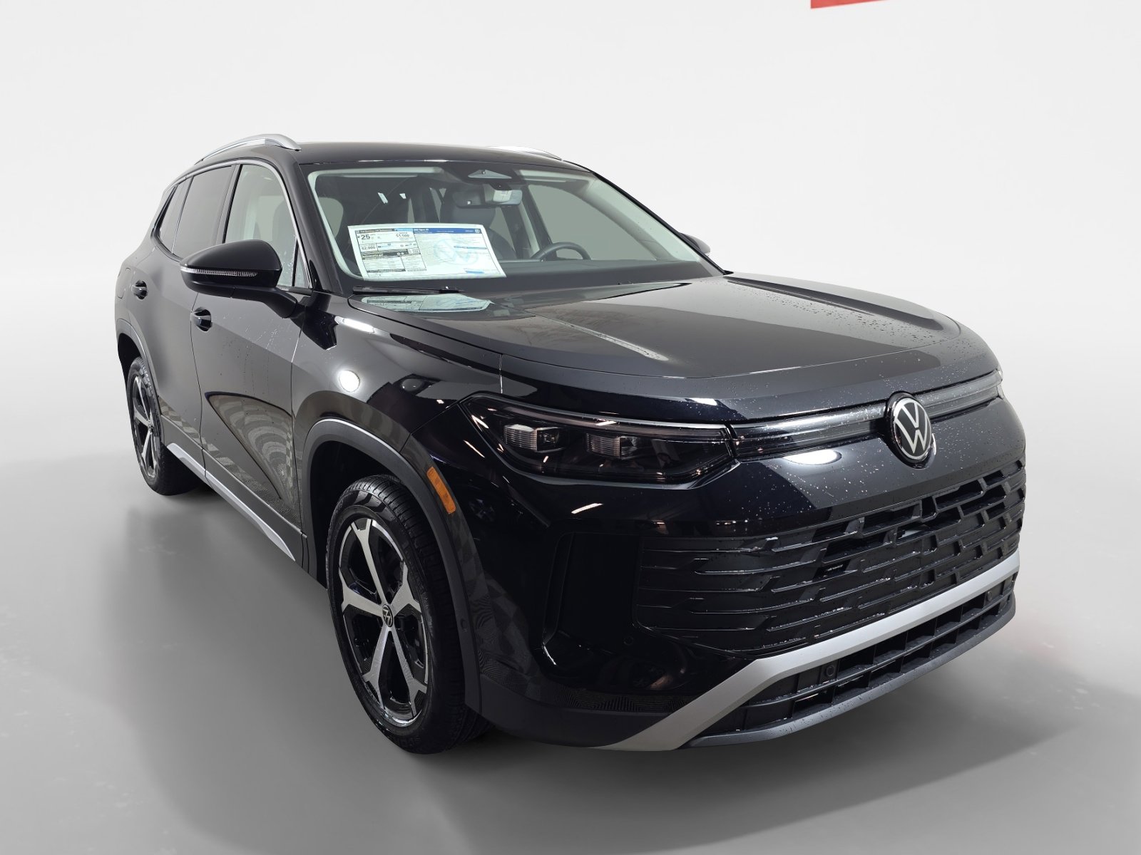 New 2026 Volkswagen Tiguan SE AWD/4WD image 1